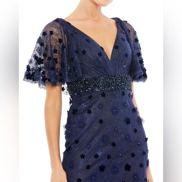 Mac Duggal - 67712 V Neck Bell Sleeve Lace Dress Size 4 Navy Blue NWT - Picture 7 of 8
